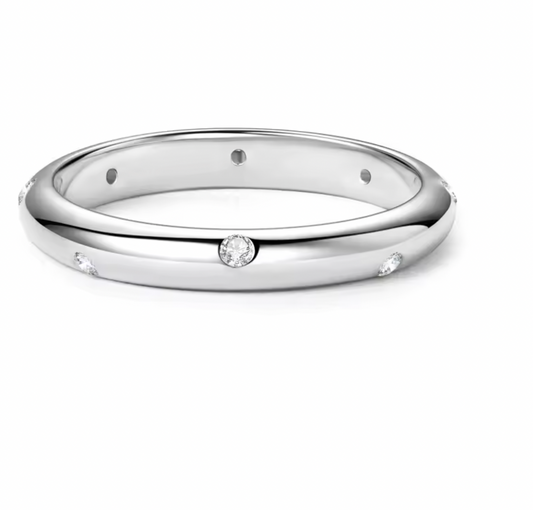 Éclat des Astres – Bague Eternity en Argent 925 et Moissanites