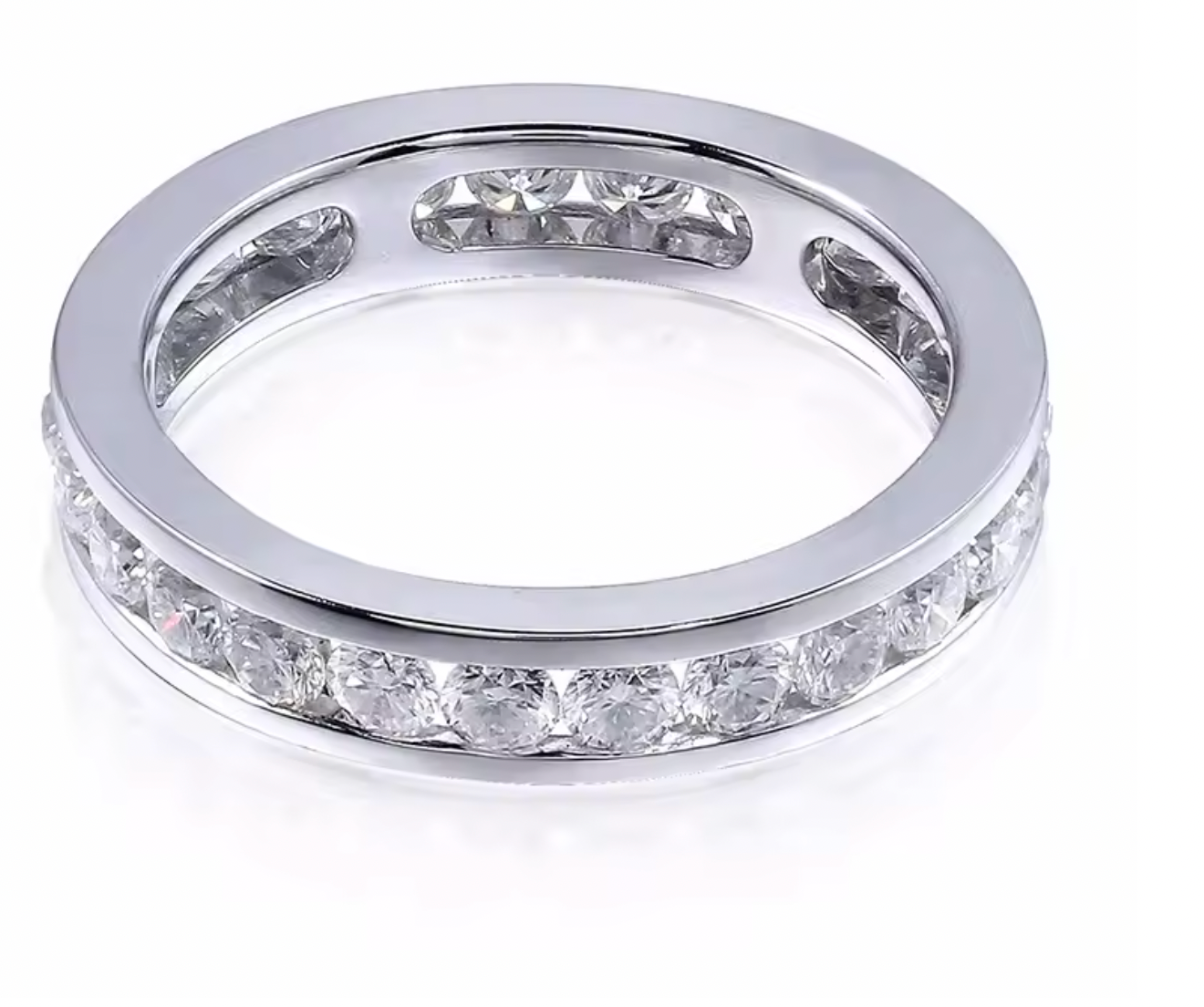 Éclat Éternel – Alliance Eternité Moissanite