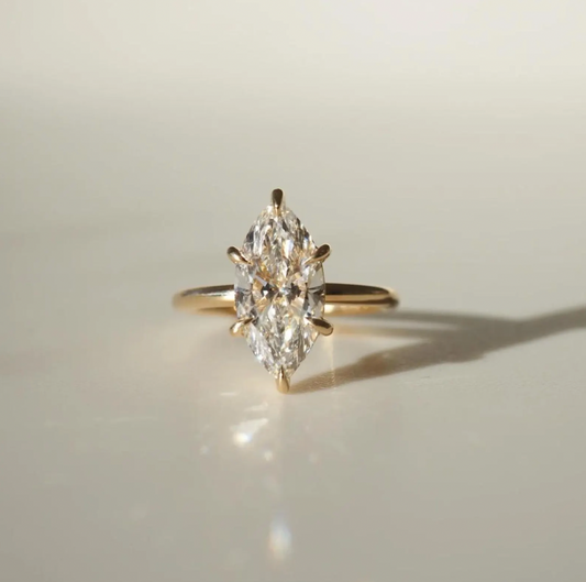 Bague de fiançailles  Éclat Marquise- Moissanite coupe Marquise